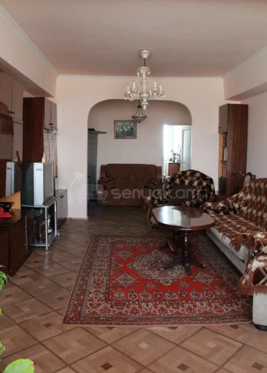 3 Սենյականոց Բնակարան, 97քմ, 9/10 հարկ, Կոսմետիկ Վերանորոգված