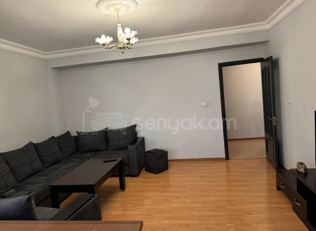 2 Սենյականոց Բնակարան, 64քմ, 5/9 հարկ, Կապիտալ Վերանորոգված, Կահավորված, Արևկող