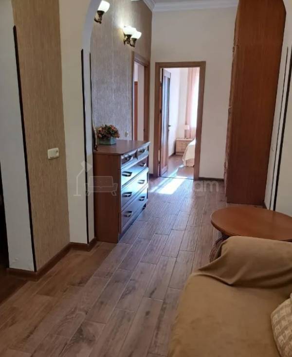 3 Սենյականոց Սեփական Տուն, 80քմ, Կապիտալ Վերանորոգված, Կահավորված