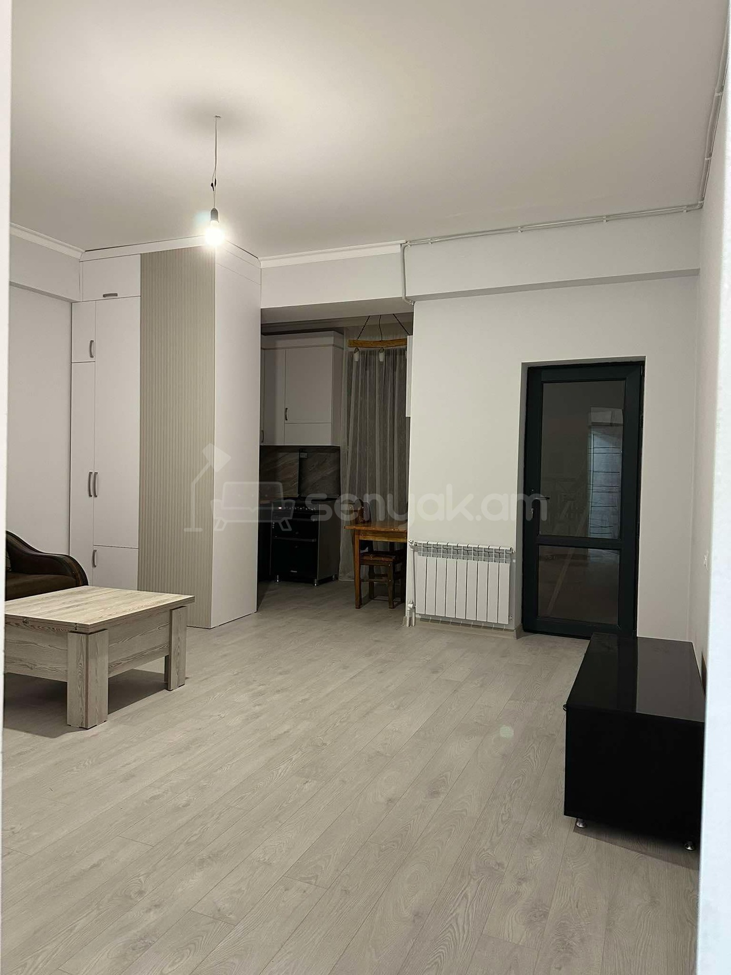 2 Սենյականոց Բնակարան, 56քմ, 3/9 հարկ, Կապիտալ Վերանորոգված, Կահավորված, Արևկող