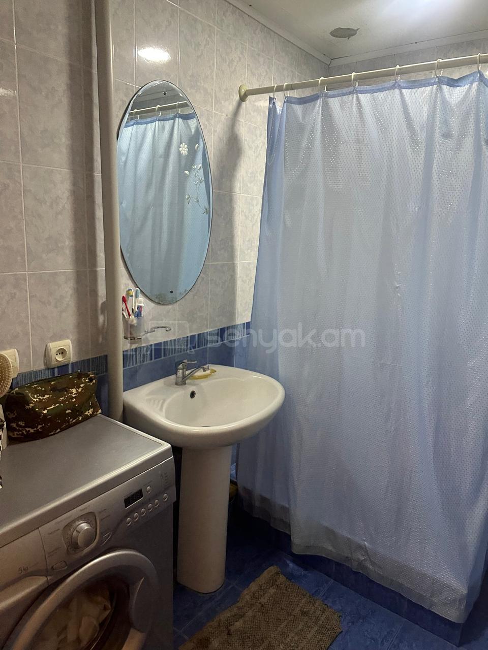 3 Սենյականոց Բնակարան, 63քմ, 9/9 հարկ, Կապիտալ Վերանորոգված