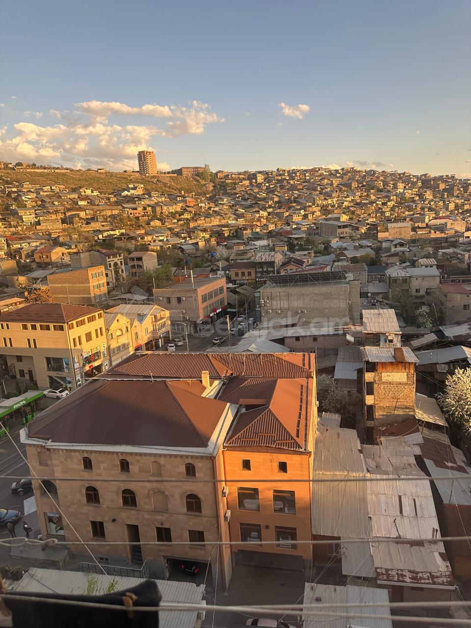 3 Սենյականոց Բնակարան, 63քմ, 9/9 հարկ, Կապիտալ Վերանորոգված