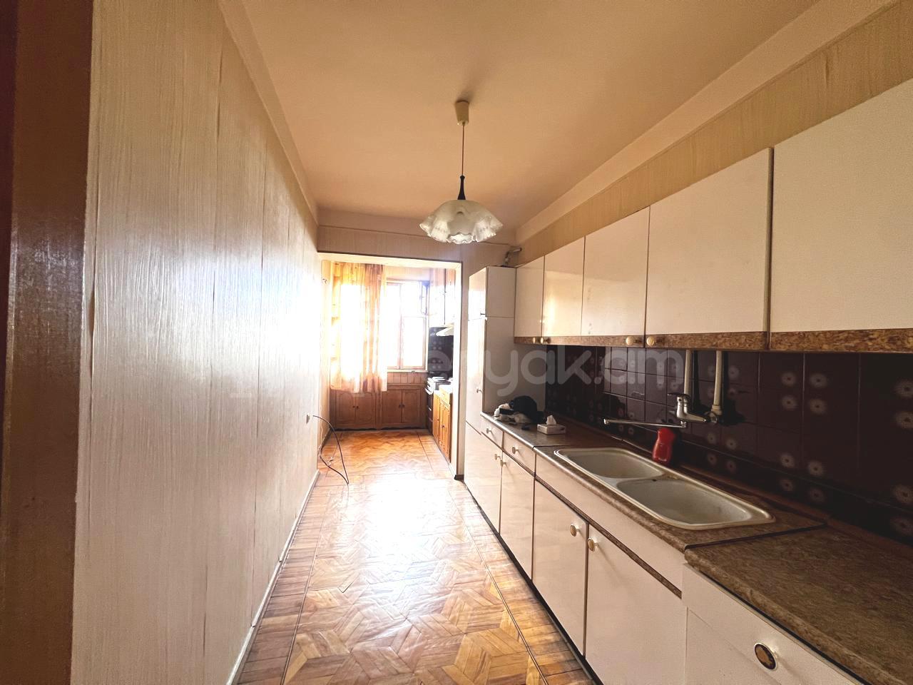 3 Սենյականոց Բնակարան, 80քմ, 7/9 հարկ, Կոսմետիկ Վերանորոգված