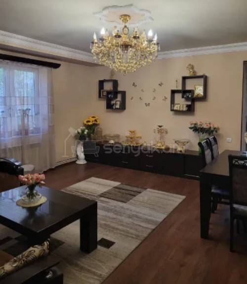 3 Սենյականոց Բնակարան, 76քմ, 3/12 հարկ, Կապիտալ Վերանորոգված, Կահավորված, Արևկող