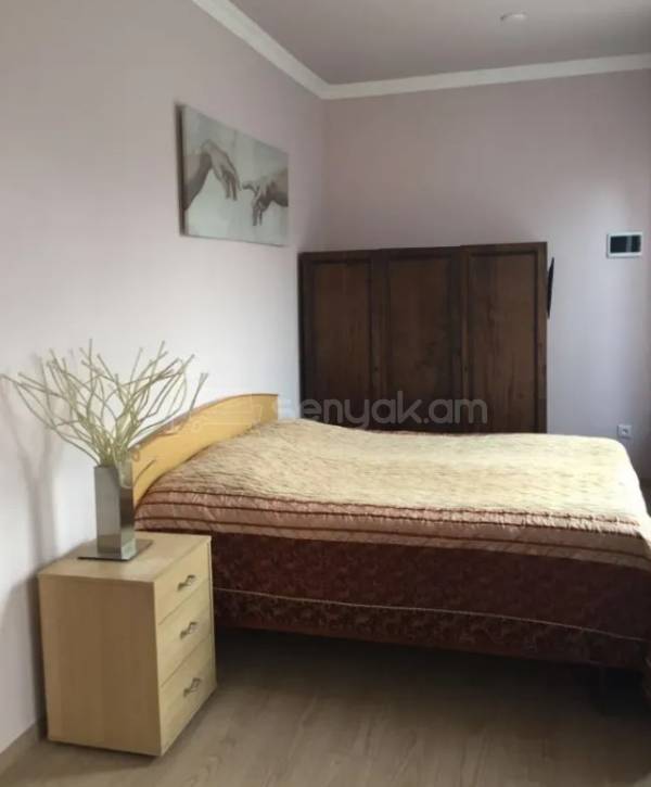 2 Սենյականոց Սեփական Տուն, 64քմ, Կապիտալ Վերանորոգված, Կահավորված