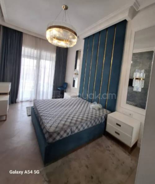 3 Սենյականոց Բնակարան Քարե Շենքում, 117քմ, 4/4 հարկ, Դիզայներական Վերանորոգված, Կահավորված, Արևկող