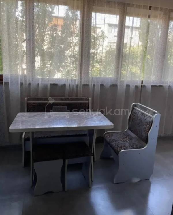 3 Սենյականոց Բնակարան, 100քմ, 5/11 հարկ, Կապիտալ Վերանորոգված, Կահավորված, Արևկող