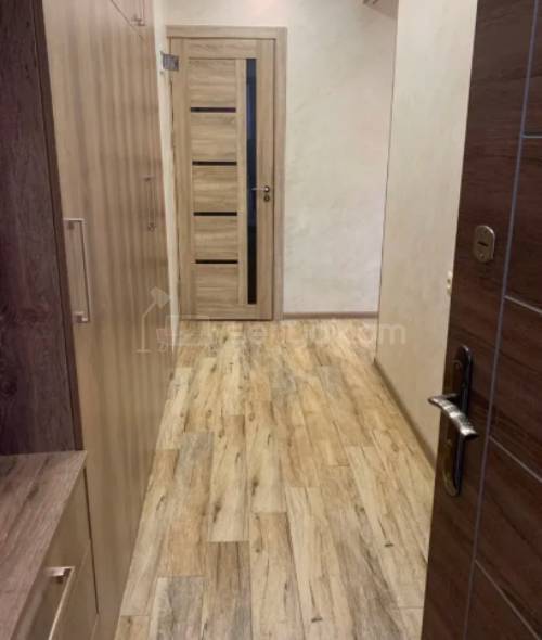 3 Սենյականոց Բնակարան Քարե Շենքում, 52քմ, 3/5 հարկ, Կոսմետիկ Վերանորոգված, Կահավորված, Արևկող