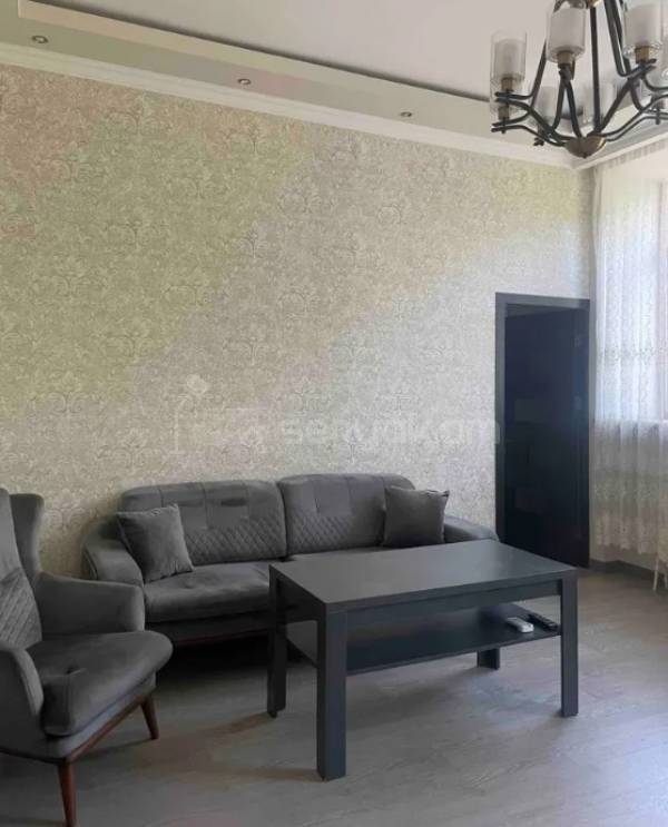 2 Սենյականոց Բնակարան Քարե Շենքում, 65քմ, 1/4 հարկ, Կապիտալ Վերանորոգված, Կահավորված, Արևկող