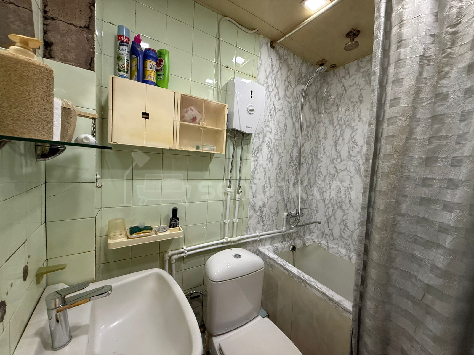 2 Սենյականոց Բնակարան Քարե Շենքում, 55քմ, 3/7 հարկ, Կապիտալ Վերանորոգված, Կահավորված, Արևկող