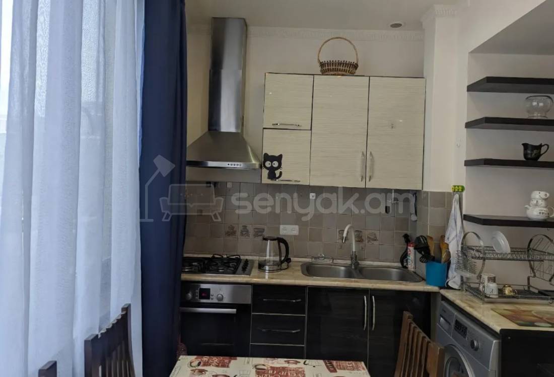 2 Սենյականոց Բնակարան Քարե Շենքում, 57քմ, 2/4 հարկ, Դիզայներական Վերանորոգված, Կահավորված, Արևկող