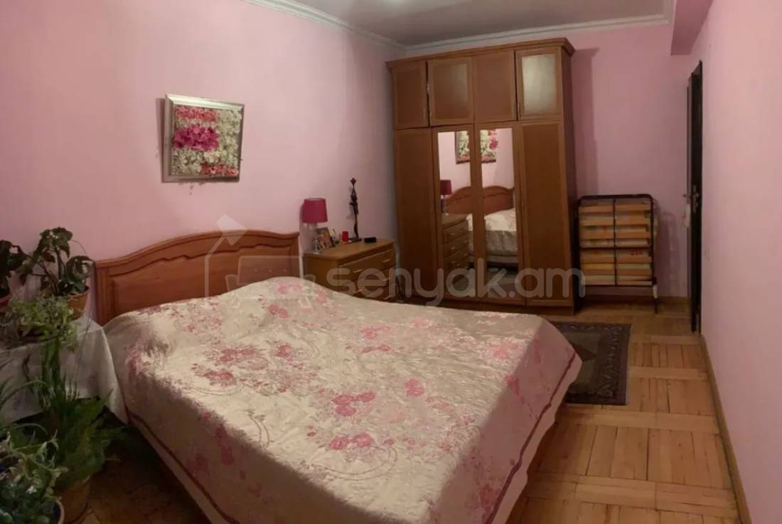 3 Սենյականոց Բնակարան Քարե Շենքում, 90քմ, 13/14 հարկ, Կոսմետիկ Վերանորոգված, Կահավորված, Արևկող