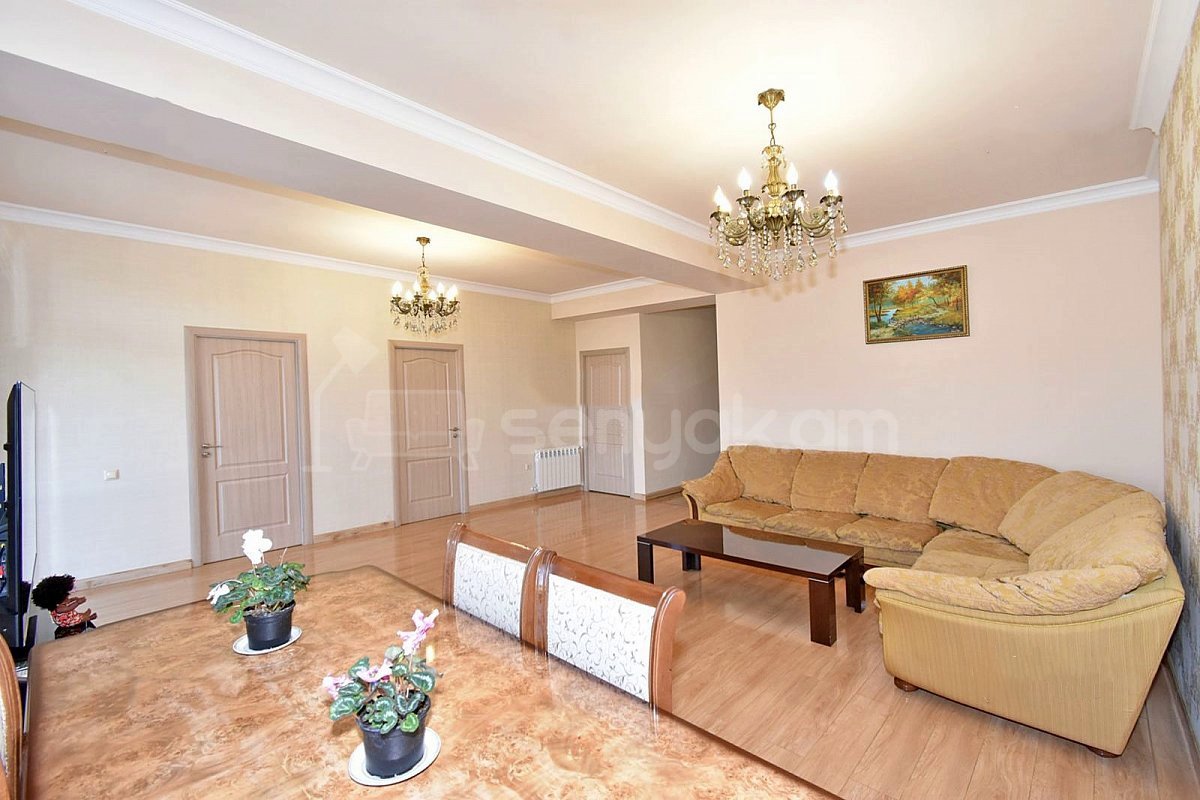 3 Սենյականոց Բնակարան Նորակառույցում, 110քմ, 7/14 հարկ, Կապիտալ Վերանորոգված