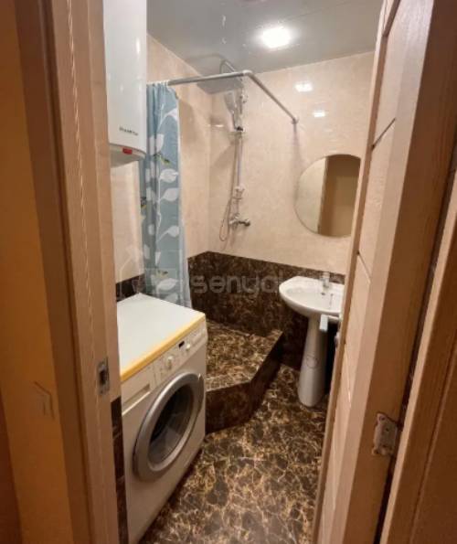 1 Սենյականոց Բնակարան Նորակառույցում, 37քմ, 5/11 հարկ, Կապիտալ Վերանորոգված, Կահավորված, Արևկող