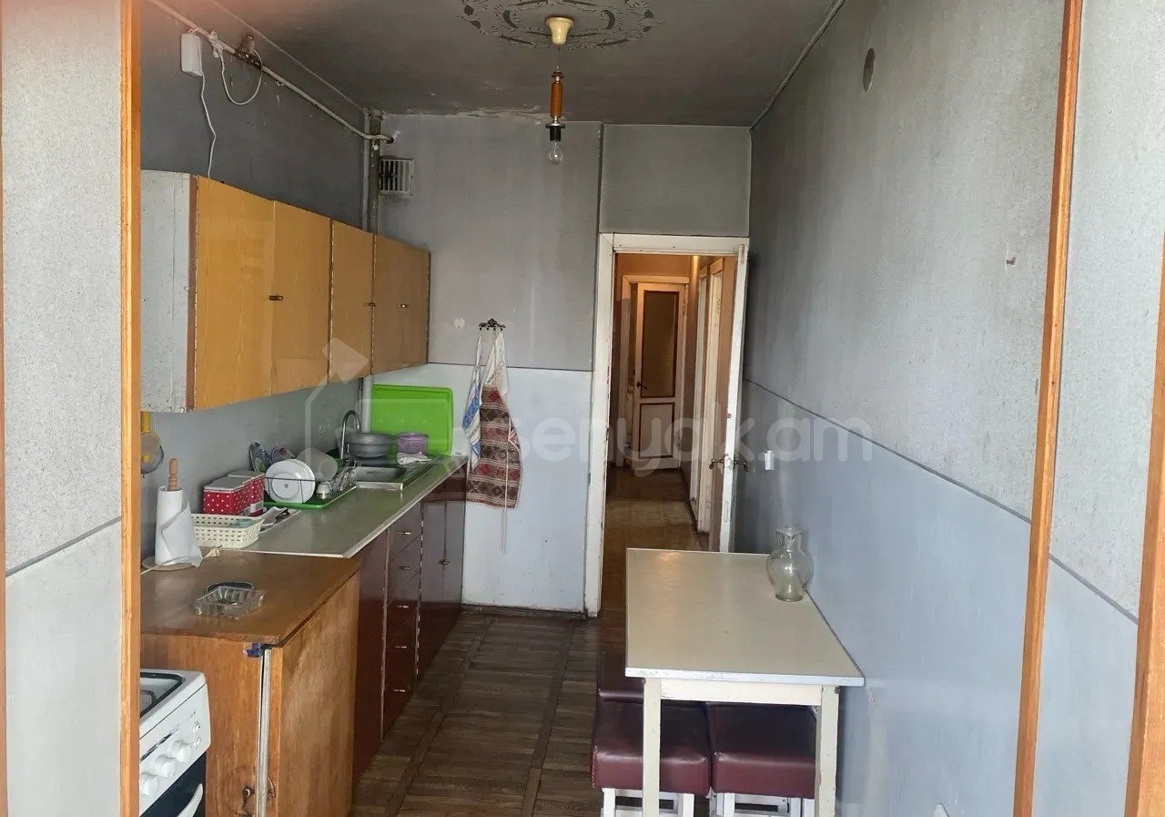 2 Սենյականոց Բնակարան, 67քմ, 9/9 հարկ, Նորմալ Վիճակում