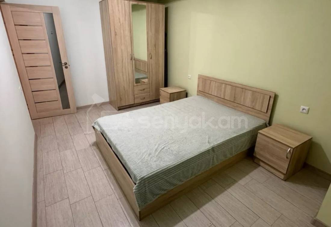 2 Սենյականոց Բնակարան Քարե Շենքում, 55քմ, 6/9 հարկ, Կապիտալ Վերանորոգված, Կահավորված, Արևկող