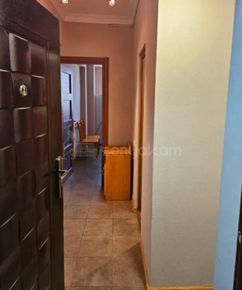 1 Սենյականոց Բնակարան, 42քմ, 8/9 հարկ, Կապիտալ Վերանորոգված, Կահավորված, Արևկող
