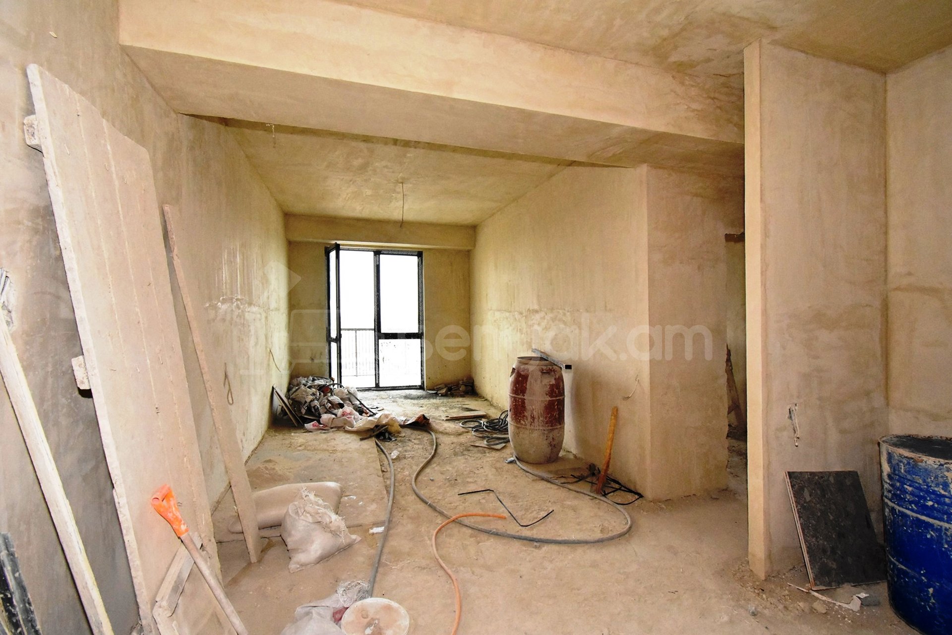 3 Սենյականոց Բնակարան Նորակառույցում, 82քմ, 6/17 հարկ, Զրոյական Վիճակում