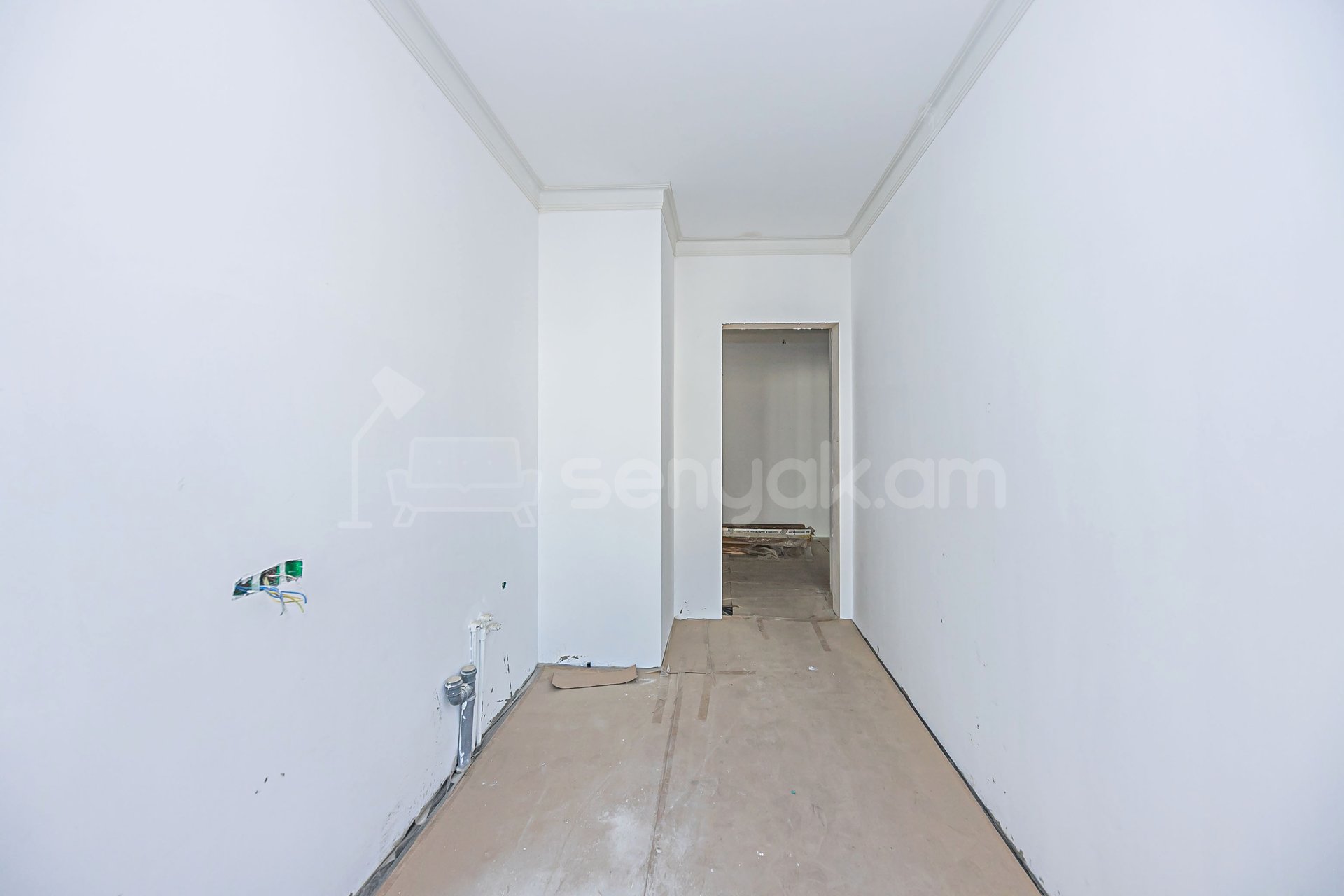 3 Սենյականոց Բնակարան Նորակառույցում, 115քմ, 11/15 հարկ, Պետական Վիճակում