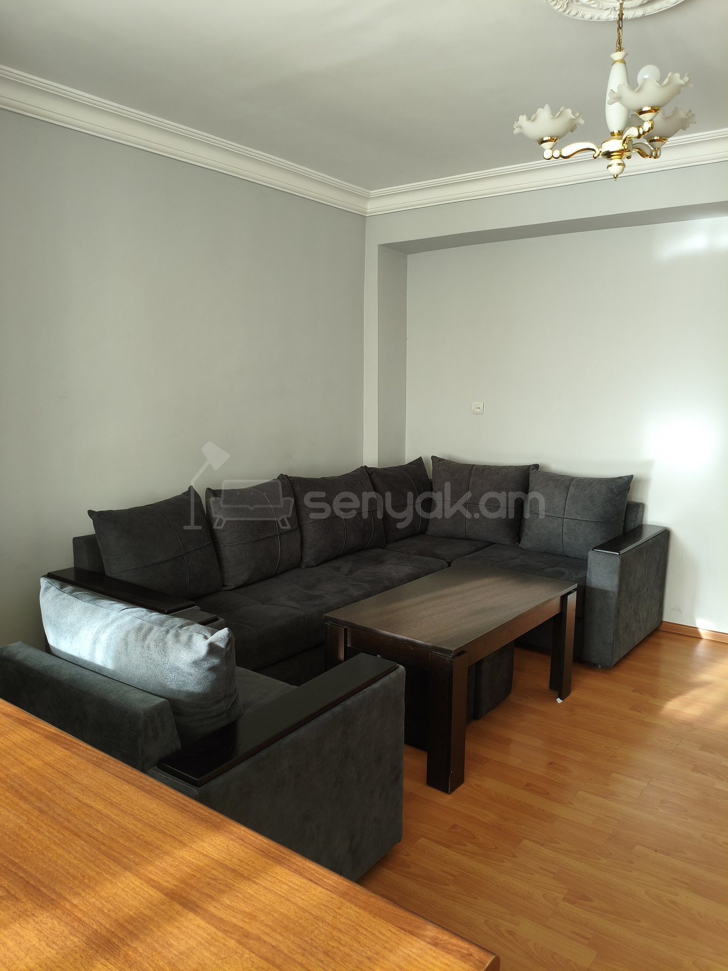 2 Սենյականոց Բնակարան, 64քմ, 5/9 հարկ, Կապիտալ Վերանորոգված, Կահավորված, Արևկող