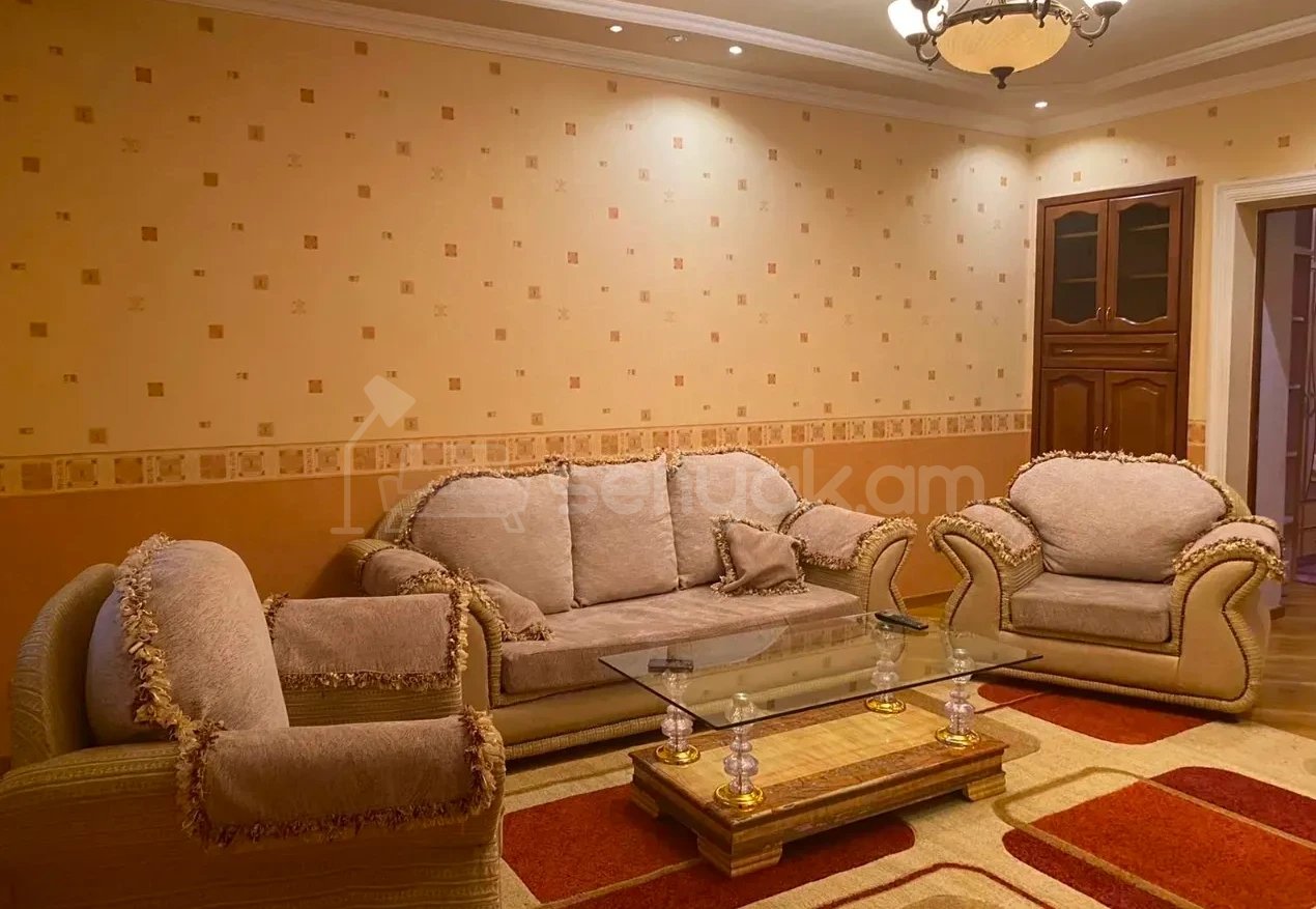 2 Սենյականոց Բնակարան Քարե Շենքում, 65քմ, 1/5 հարկ, Կապիտալ Վերանորոգված, Կահավորված, Արևկող
