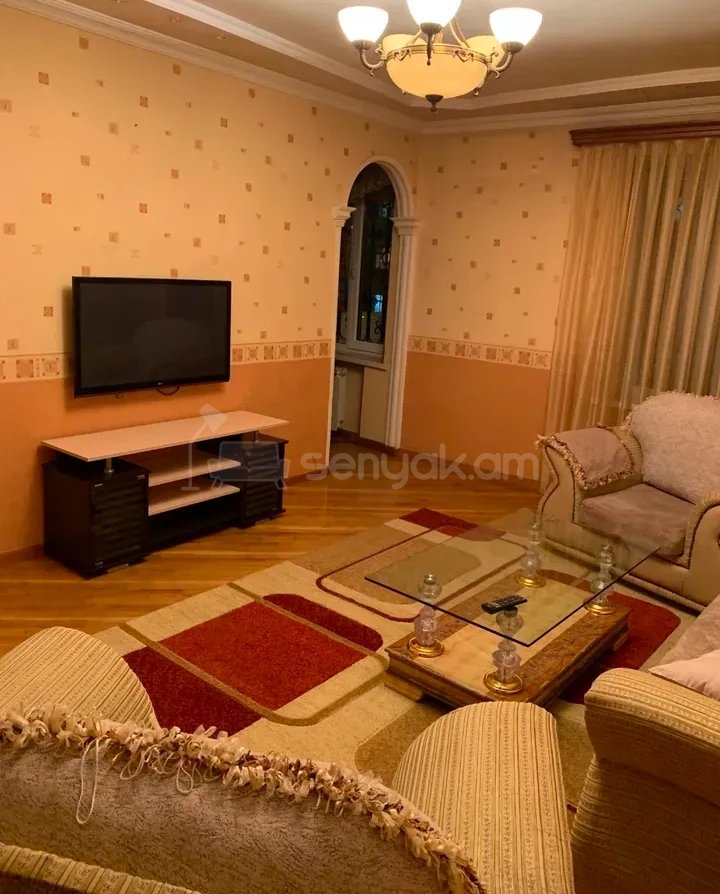 2 Սենյականոց Բնակարան Քարե Շենքում, 65քմ, 1/5 հարկ, Կապիտալ Վերանորոգված, Կահավորված, Արևկող