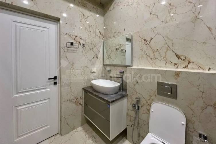 2 Սենյականոց Բնակարան Նորակառույցում, 70քմ, 12/14 հարկ, Կապիտալ Վերանորոգված