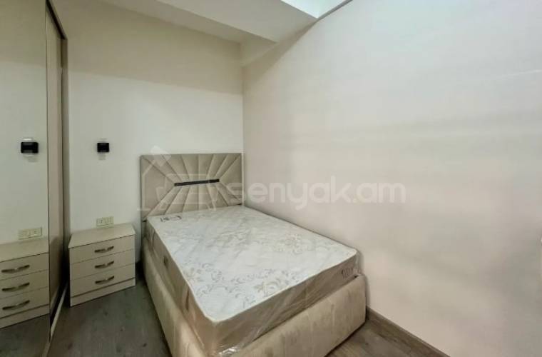 2 Սենյականոց Բնակարան Նորակառույցում, 70քմ, 12/14 հարկ, Կապիտալ Վերանորոգված