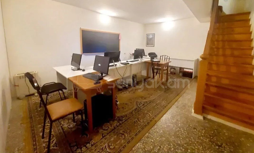 Օֆիսային Տարածք, 44քմ, Կապիտալ Վերանորոգված