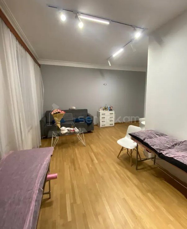 Օֆիսային Տարածք, 35քմ, Կապիտալ Վերանորոգված