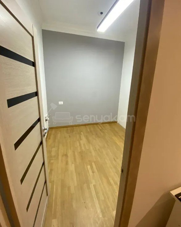 Օֆիսային Տարածք, 35քմ, Կապիտալ Վերանորոգված