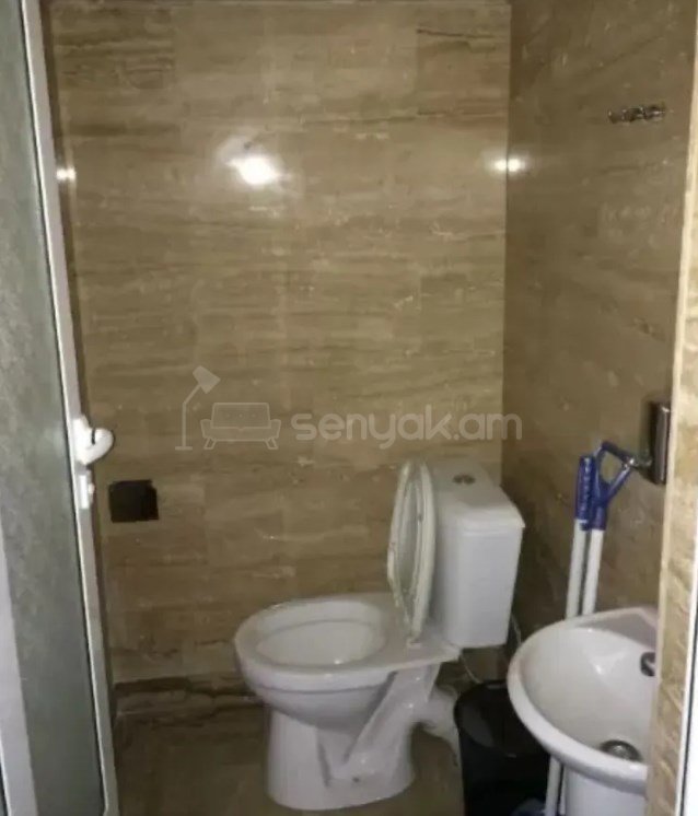 Օֆիսային Տարածք, 40քմ, Կապիտալ Վերանորոգված