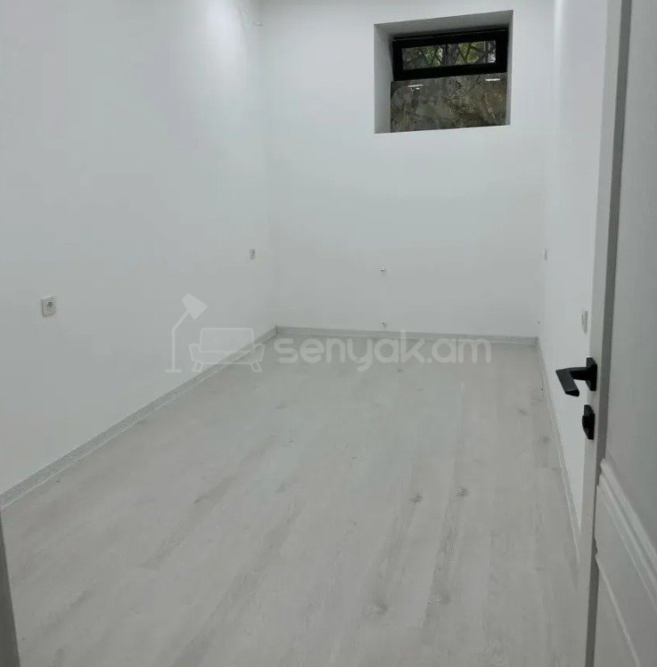 Կոմերցիոն Տարածք, 70քմ