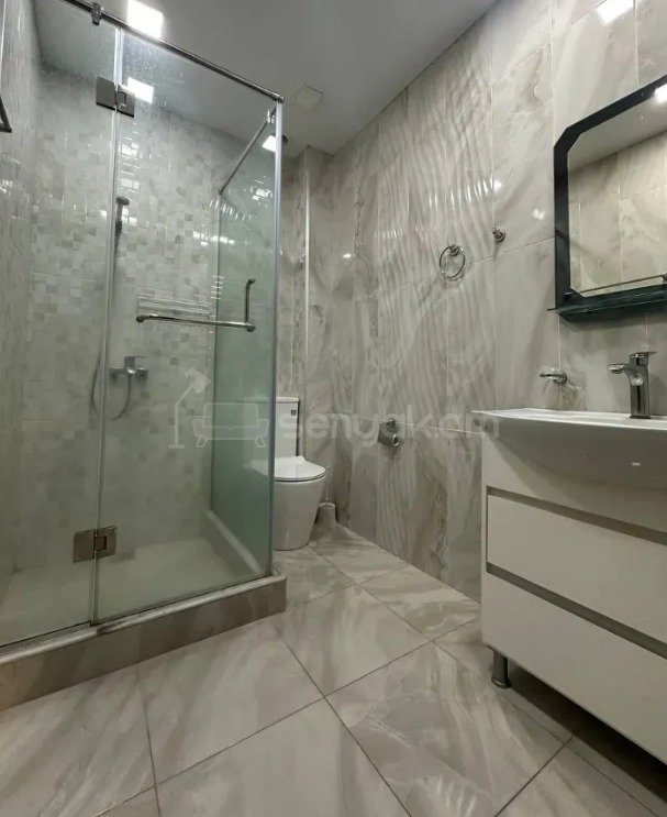 2 Սենյականոց Բնակարան Քարե Շենքում, 70քմ, 3/5 հարկ, Կապիտալ Վերանորոգված, Կահավորված, Արևկող