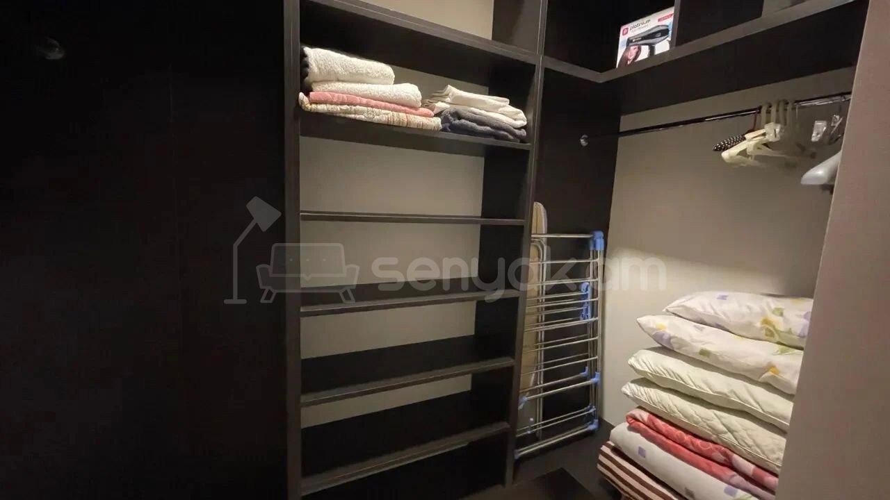 2 Սենյականոց Բնակարան Քարե Շենքում, 45քմ, 3/5 հարկ, Դիզայներական Վերանորոգված, Կահավորված, Արևկող