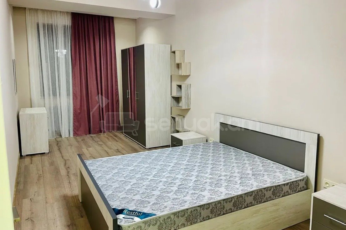 3 Սենյականոց Բնակարան, 110քմ, 3/14 հարկ, Դիզայներական Վերանորոգված, Կահավորված, Արևկող