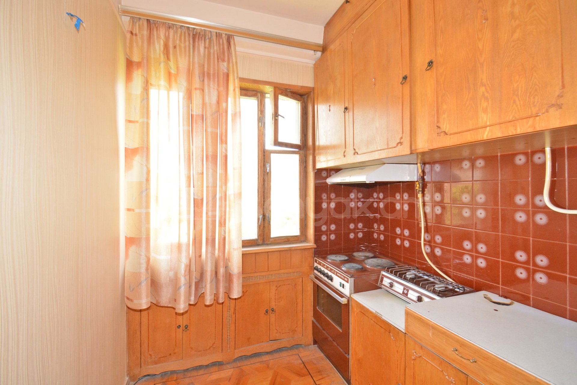 3 Սենյականոց Բնակարան, 80քմ, 7/9 հարկ, Նորմալ Վիճակում