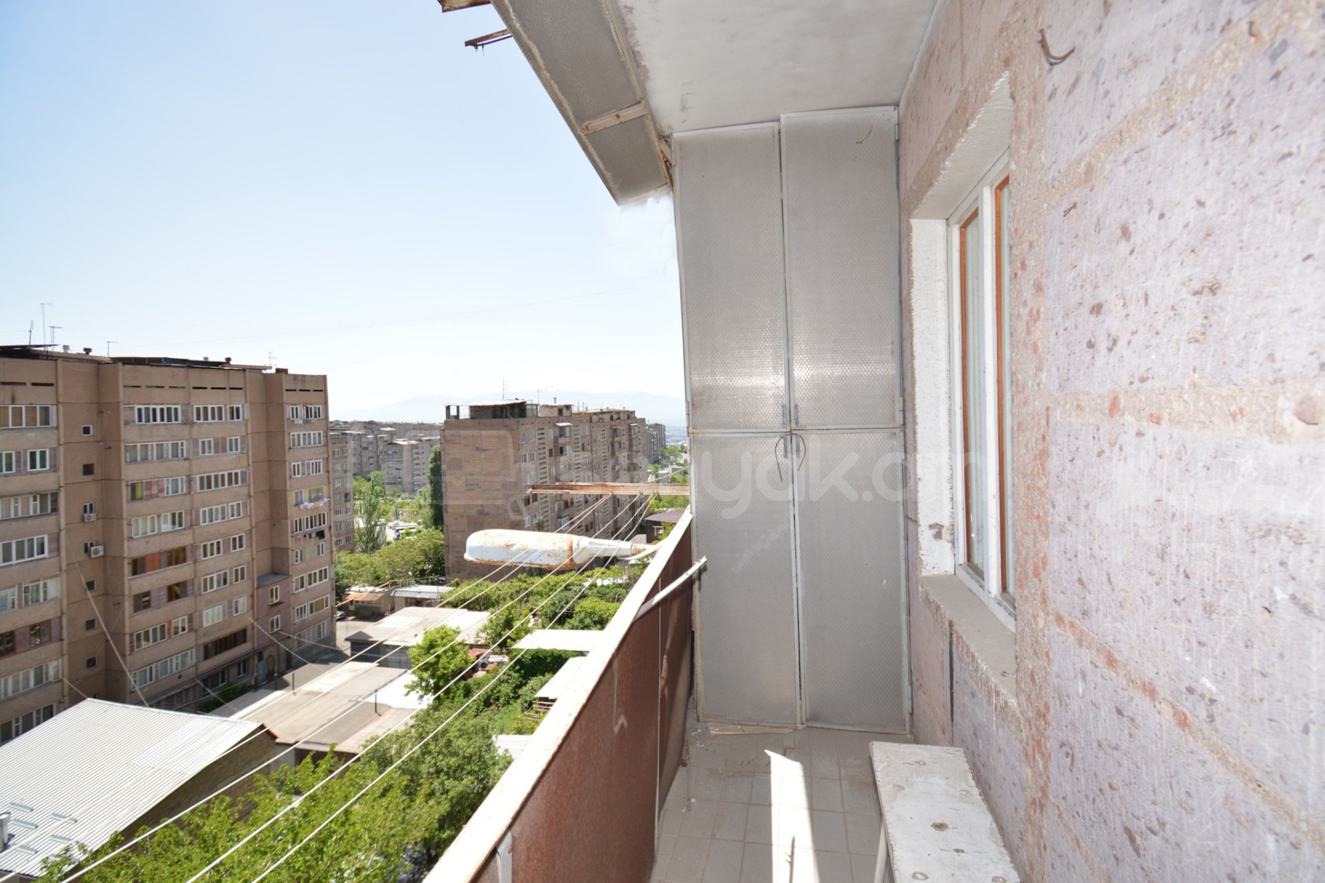 3 Սենյականոց Բնակարան, 80քմ, 7/9 հարկ, Նորմալ Վիճակում
