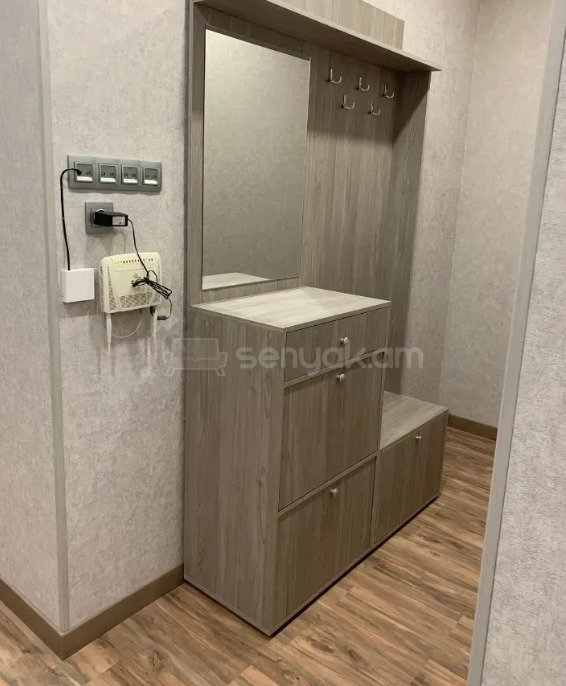 4 Սենյականոց Բնակարան, 84քմ, 4/14 հարկ, Դիզայներական Վերանորոգված, Կահավորված, Արևկող