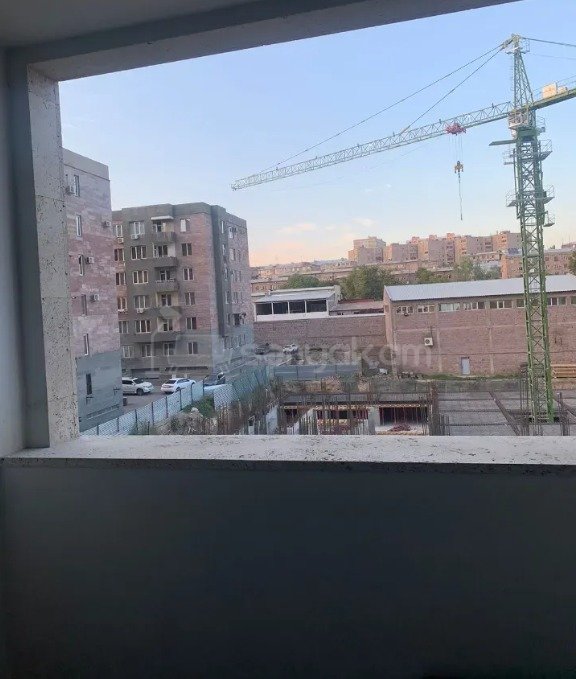 4 Սենյականոց Բնակարան, 84քմ, 4/14 հարկ, Դիզայներական Վերանորոգված, Կահավորված, Արևկող