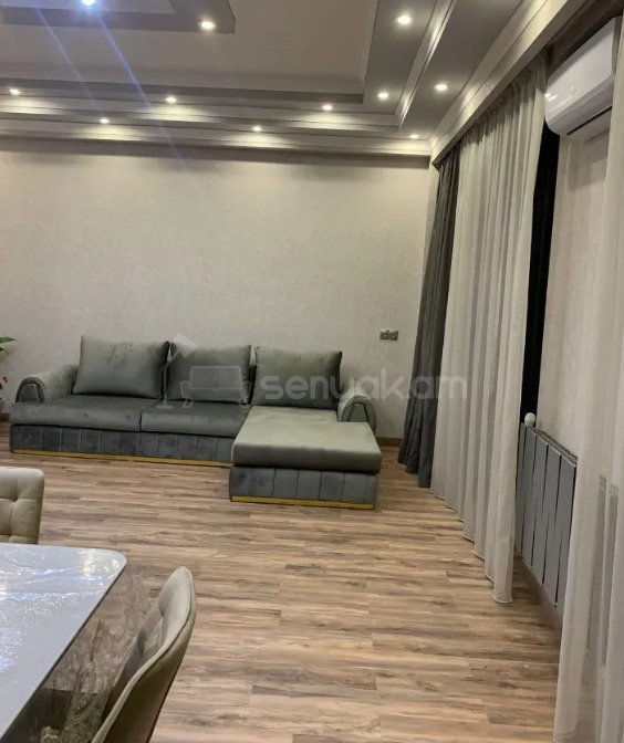4 Սենյականոց Բնակարան, 84քմ, 4/14 հարկ, Դիզայներական Վերանորոգված, Կահավորված, Արևկող