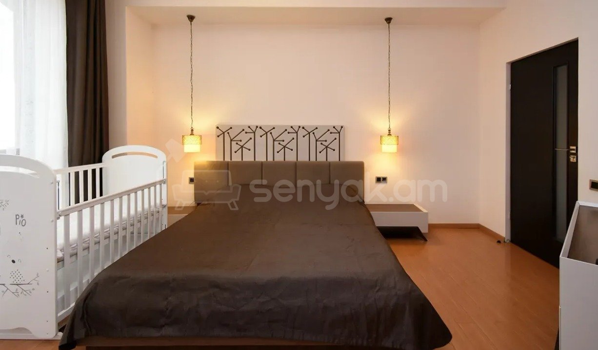 3 Սենյականոց Բնակարան Նորակառույցում, 140քմ, 14/14 հարկ, Դիզայներական Վերանորոգված, Կահավորված
