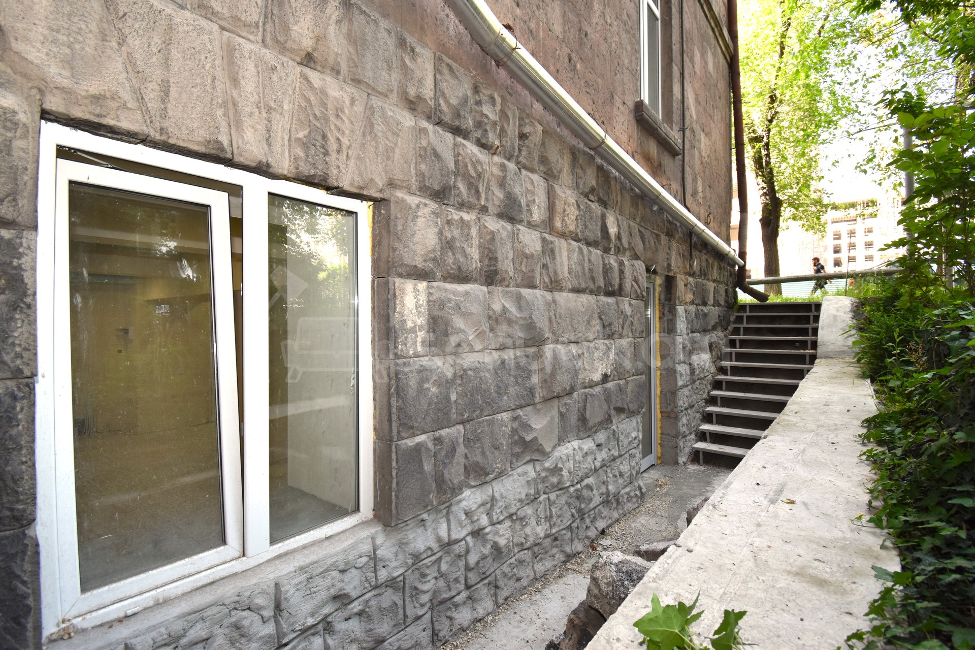 Օֆիսային Տարածք, 200քմ, Կապիտալ Վերանորոգված