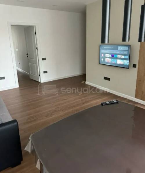 2 Սենյականոց Բնակարան Քարե Շենքում, 60քմ, 3/5 հարկ, Կապիտալ Վերանորոգված, Կահավորված, Արևկող