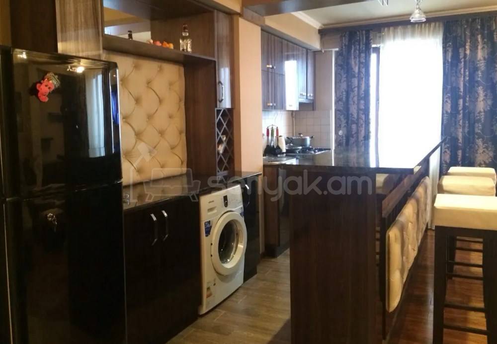 2 Սենյականոց Բնակարան, 61քմ, 8/10 հարկ, Դիզայներական Վերանորոգված, Կահավորված, Արևկող