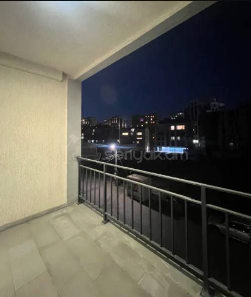 3 Սենյականոց Բնակարան, 67քմ, 3/4 հարկ, Կապիտալ Վերանորոգված, Կահավորված, Արևկող