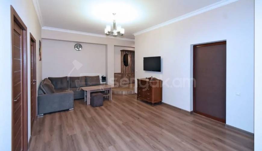 3 Սենյականոց Բնակարան Քարե Շենքում, 76քմ, 2/6 հարկ, Կապիտալ Վերանորոգված, Կահավորված