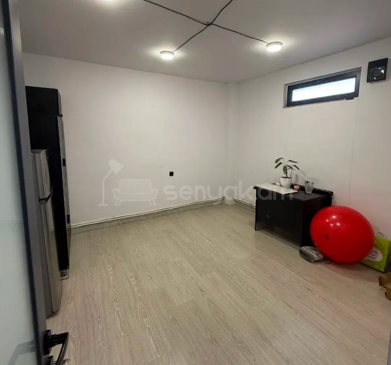 Օֆիսային Տարածք, 180քմ, Կապիտալ Վերանորոգված