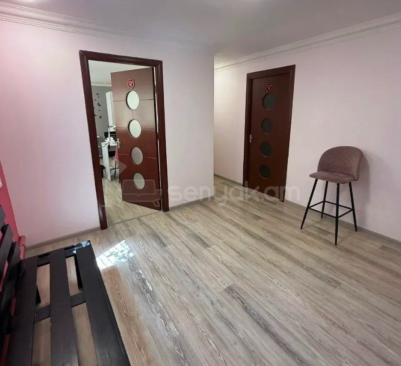 Օֆիսային Տարածք, 180քմ, Կապիտալ Վերանորոգված