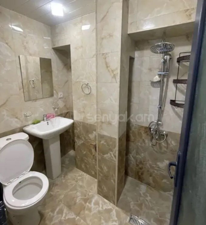 3 Սենյականոց Բնակարան Նորակառույցում, 65քմ, 4/4 հարկ, Կապիտալ Վերանորոգված, Կահավորված, Արևկող
